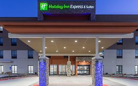 Holiday Inn Express & Suites Kearney, An Ihg Hotel Exterior photo