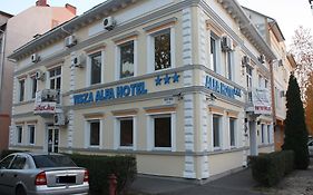 Tisza Alfa Hotel Segedin Exterior photo