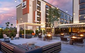 Doubletree By Hilton San Bernardino Otel Exterior photo