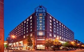 Le Meridien Boston Cambridge Otel Exterior photo