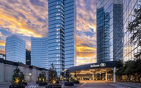 Hilton Dallas Lincoln Centre Otel Exterior photo