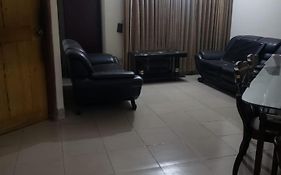 Lovely Two Bed Flats By Dhaka Shahjalal Airport Daire Exterior photo