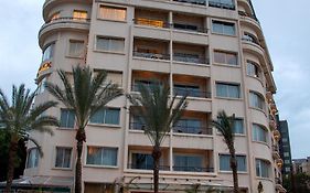 Warwick Palm Beach Hotel Beyrut Exterior photo