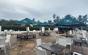 The Beach House By Maasai Otel Mombasa Exterior photo