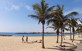 Hostal Residencia Cardona Pansiyon Arrecife  Exterior photo