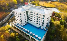 Berlin Suite Hotel Trabzon Exterior photo