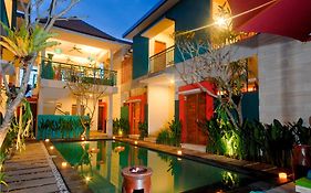 The Green Zhurga Suite Kerobokan Exterior photo