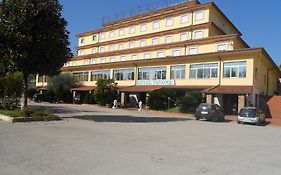 Grand Hotel Pavone Cassino Exterior photo