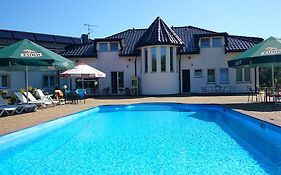 Brydar With Sauna, Swimming Pool And Jacuzzi Otel Mielno  Exterior photo