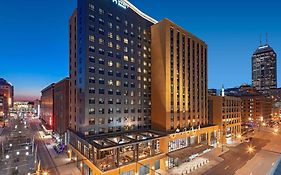 Hyatt Place Indianapolis Downtown Exterior photo