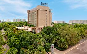 Radisson Noida Otel Exterior photo