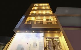 Oyo Townhouse 1123 Kalyanpur Metro Otel Kanpur Exterior photo