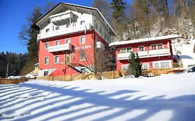 Gaestehaus Alpina Otel Berchtesgaden Exterior photo