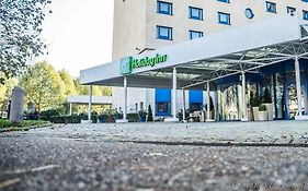 Holiday Inn Stuttgart, An Ihg Hotel Exterior photo