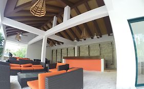 Pallazo Laamu Otel Gan  Exterior photo