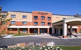 Courtyard by Marriott Hamilton Otel Exterior photo