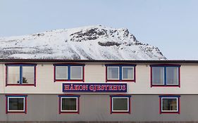 Hakon Gjestehus Otel Olderdalen Exterior photo