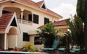 Grand Casamora Hotel Ogbodjo Exterior photo