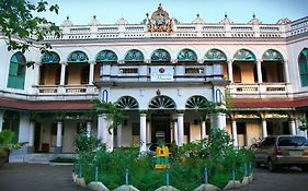 Chettinadu Mansion - An Authentic Heritage Palace Konuk evi Kānādukāttān Exterior photo