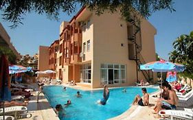 Club Aladdin Apartments Marmaris Exterior photo