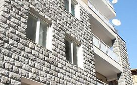 Happy Apartment 7 Tiflis Exterior photo