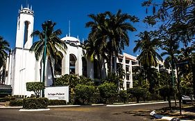 Ixtapa Palace Otel Exterior photo