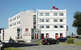 Ibis Poitiers Sud Otel Exterior photo