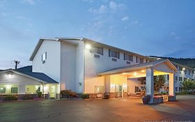 La Quinta By Wyndham Grants Pass Otel Exterior photo