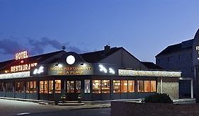 Hotel De La Plage Calais Exterior photo