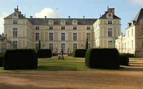 Chateau Colbert Otel Maulévrier Exterior photo