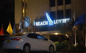 Beach Luxury Hotel Karaçi Exterior photo