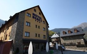 Hotel Snoe Beret Vielha Exterior photo