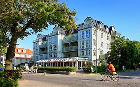 Am Weststrand Aparthotel Kuhlungsborn Exterior photo