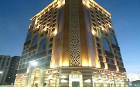 Ramada Madinah Al Hamra Otel Medine Exterior photo