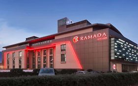 Ramada By Wyndham Gemli̇K Otel Gemlik Exterior photo