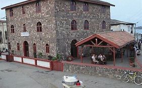 Coconut Grove Bridge House Otel Elmina Exterior photo