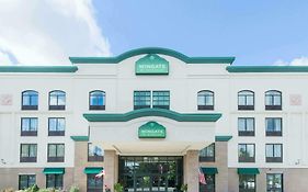 Wingate By Wyndham Niagara Falls Otel Exterior photo