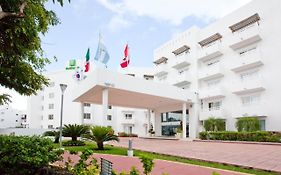 Ocean View Cancun Arenas Otel Exterior photo