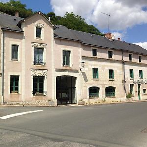 Logis Le Petit Troo Du Cheval Blanc Otel Exterior photo