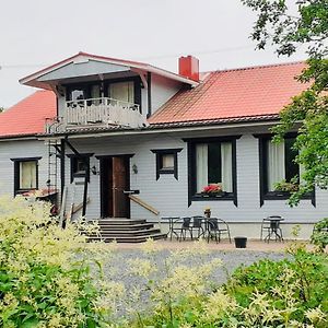 Majatalo Tyrni Otel Nakkila Exterior photo