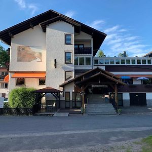 Gasthaus & Pension Zum Fuerstengrund Otel Reichelsheim Exterior photo