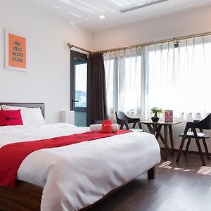 Reddoorz Plus Near Westlake Tay Ho Otel Hanoi Exterior photo