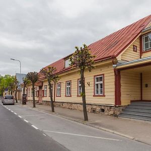 Puhkekodu Nr.17 Otel Võru Exterior photo