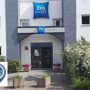 Ibis Budget Versailles Chateau Saint Cyr L'Ecole Otel Exterior photo