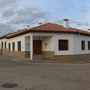 Casa Rural El Nidal Otel Casas de Don Pedro Exterior photo