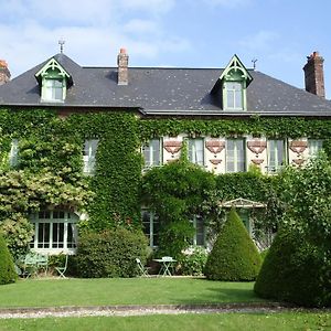 Le Clos Des Ifs Bed & Breakfast Thiétreville Exterior photo