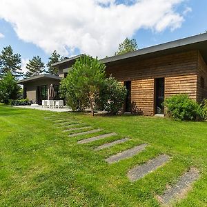 La Maison Dans Les Bois Bed & Breakfast Oudon Exterior photo