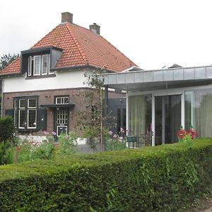 De Flesch Bed & Breakfast Dodewaard Exterior photo