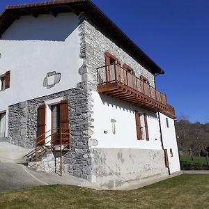 Aizalegia Konuk evi Igantzi Exterior photo