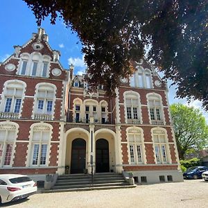 Krisko Parking Prive Et Clos Otel Armentières Exterior photo